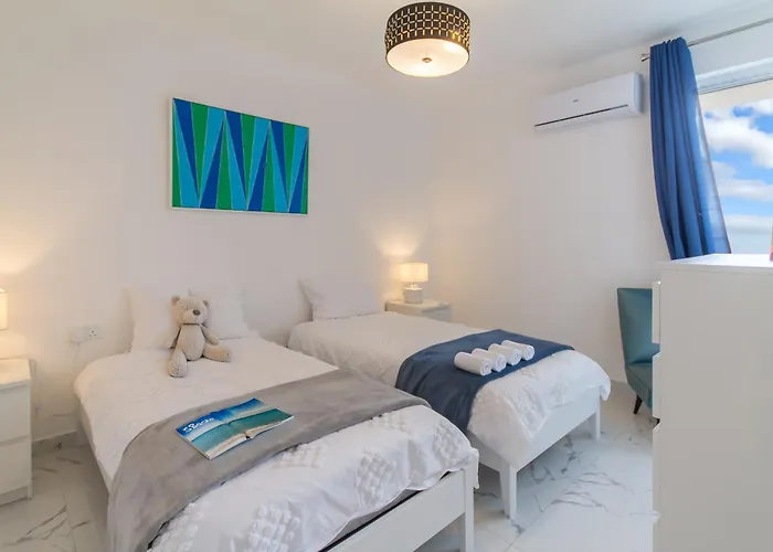 Apartamento A Sunny Penthouse Modern 2 Bdr - - Happy Sliema